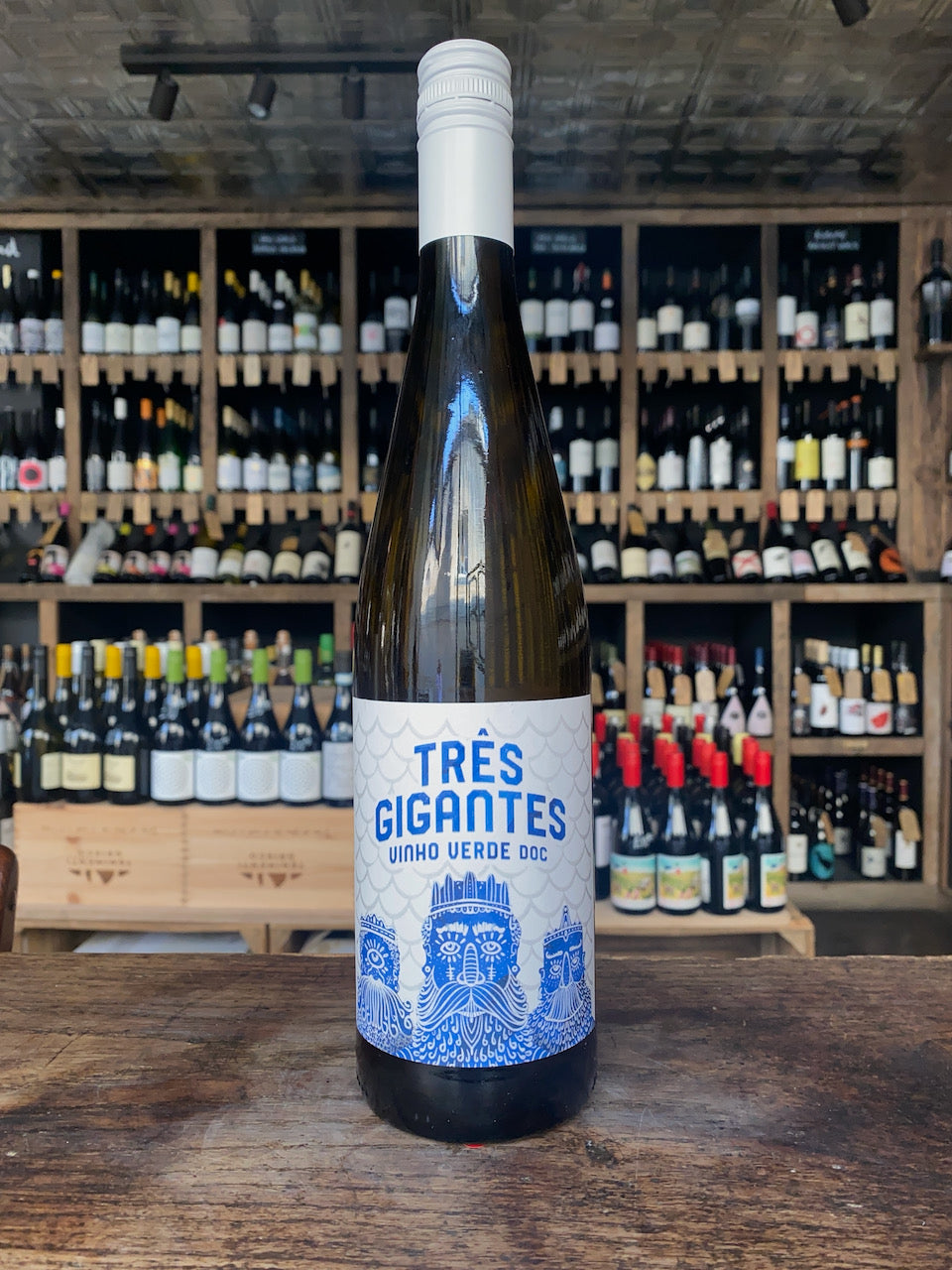 Três Gigantes, Vinho Verde